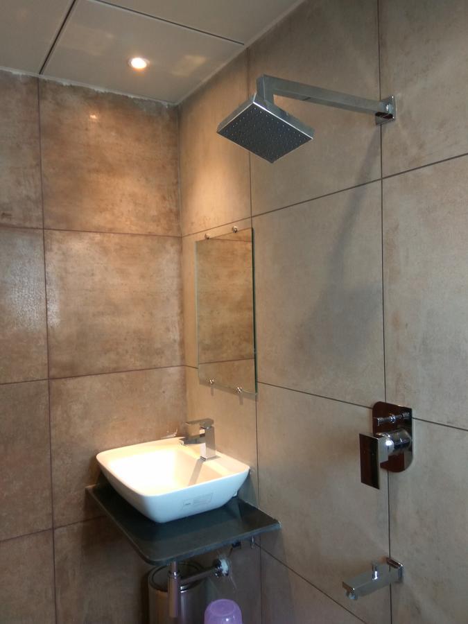 Manasi Inn Satara Ngoại thất bức ảnh