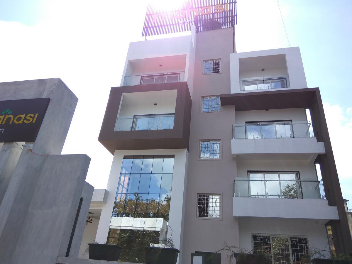 Manasi Inn Satara Ngoại thất bức ảnh